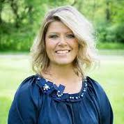 Camilla-Knapp-Square